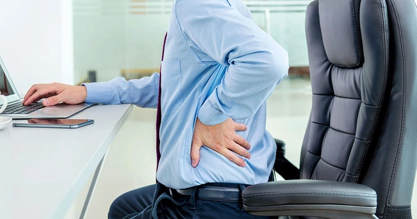 Ngồi Lâu Có Sao Không? 10 Tác Hại Đến Sức Khỏe Nên Biết